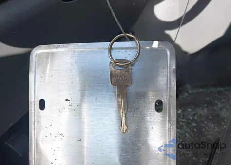 2008 Ford E-350 Super Duty Xl/Xlt z USA, uszkodzony, nr VIN 1FBSS31L18DB39415